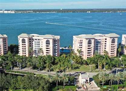 4963 Bacopa Ln S #305 St Petersburg, FL 33715