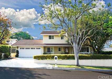 6960 Abbottswood Drive Rancho Palos Verdes, CA 90275