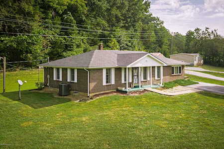 2100 Highgrove Rd Coxs Creek, KY 40013