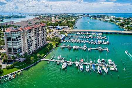 9525 Blind Pass Rd #203 St Pete Beach, FL 33706