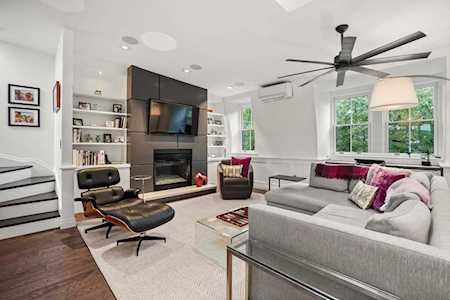 28 Greenwich Park #3 Boston, MA 02118