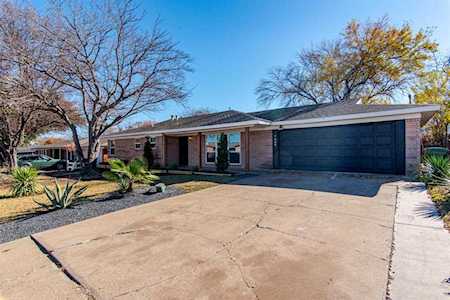 7408 Bridges Avenue Richland Hills, TX 76118