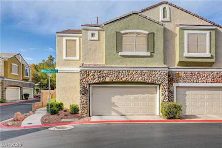 1037 Prestwick St Las Vegas, NV 89145