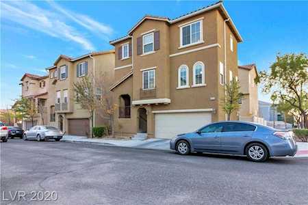 8929 Amy Olivia Ave Las Vegas, NV 89149