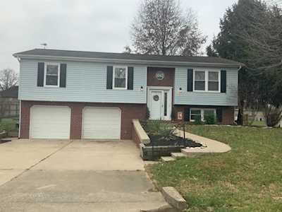 1042 Twelve Oaks Drive Lawrenceburg, KY 40342