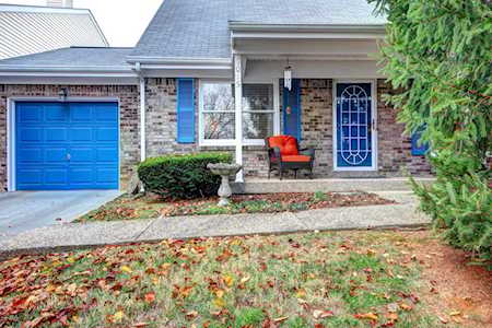 9015 Dove Creek Ct Louisville, KY 40242