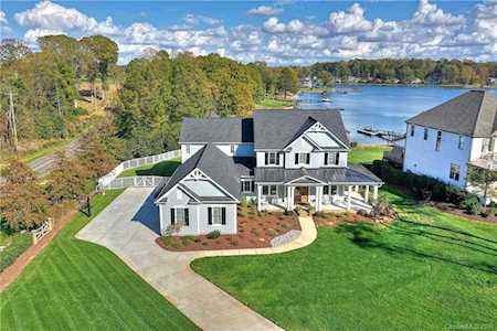 107 Homer Ln Mooresville, NC 28117