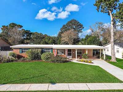 308 Driftwood Rd Neptune Beach, FL 32266