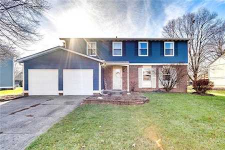 1617 Brentwood Dr S Plainfield, IN 46168