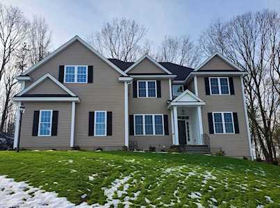 3 Silver Oak Rd. Hudson, MA 01749