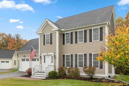 39 Magnolia Ln #39 Groton, MA 01450