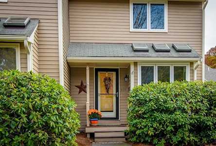 410 Maple Brook Rd #410 Bellingham, MA 02019