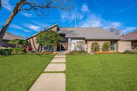 7241 Arbor Oaks Drive Dallas, TX 75248