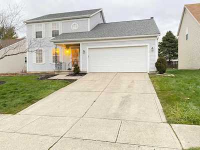 6446 Berry Pond Way Canal Winchester, OH 43110