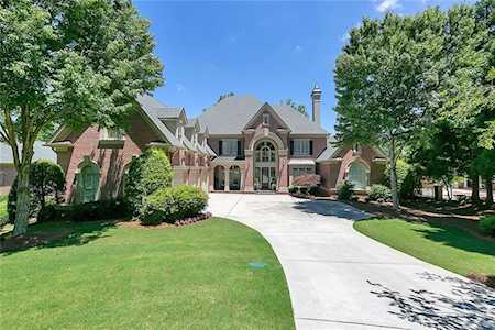 2701 Lovejoy Circle Duluth, GA 30097