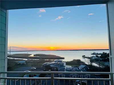 3700 Sandpiper Rd #418A Virginia Beach, VA 23456