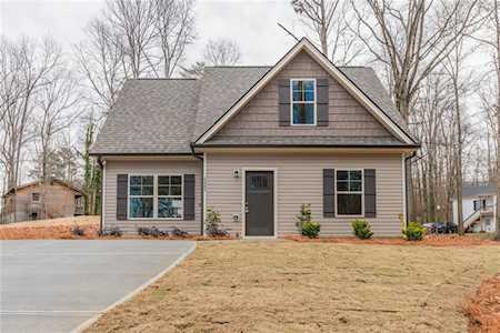 2320 Belaire Dr Cumming, GA 30041