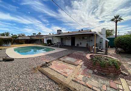 2124 W Greenbriar Drive Phoenix, AZ 85023