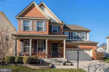 2006 Brodick Ln Gambrills, MD 21054