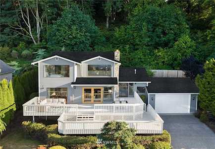 915 Whittington St Mukilteo, WA 98275