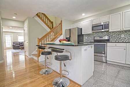 2 Carnation Circle #B Reading, MA 01867
