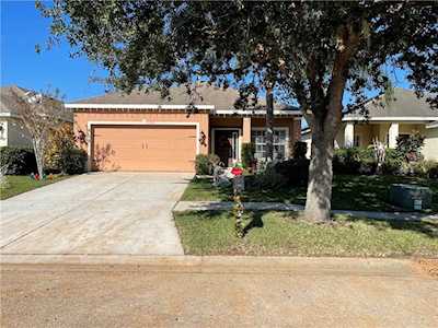 9320 Leatherwood Ave Tampa, FL 33647