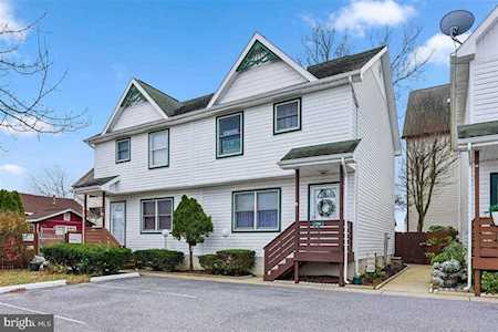 135 Captains Quarters Rd Ocean City, MD 21842
