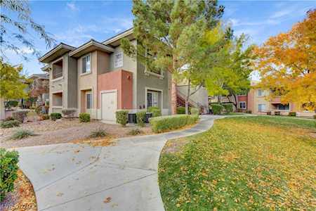 901 Duckhorn Ct #202 Las Vegas, NV 89144