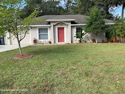 550 Lenore Avenue Titusville, FL 32796
