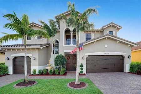 10370 Peninsula Place Parkland, FL 33076