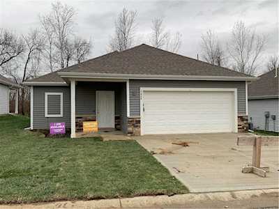 7808 NW 124th St Kansas City, MO 64163