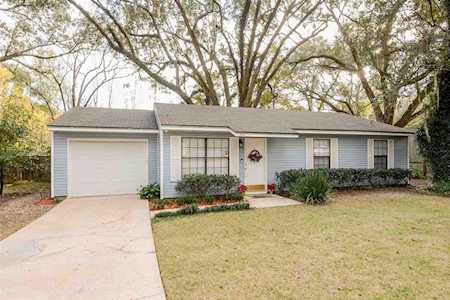 2351 Nannas Loop Tallahassee, FL 32303
