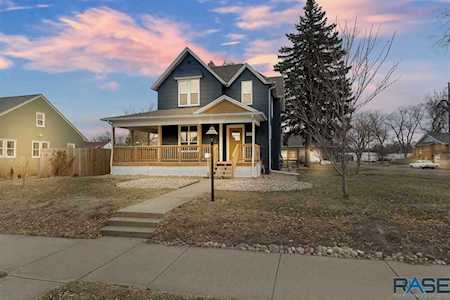 1510 S Duluth Ave Sioux Falls, SD 57105