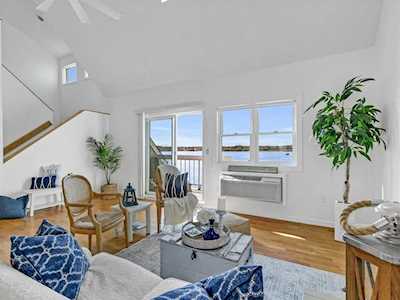 123 Water St #48 Beverly, MA 01915