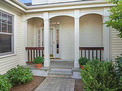 57 Carriage Hill Circle #57 Southborough, MA 01772