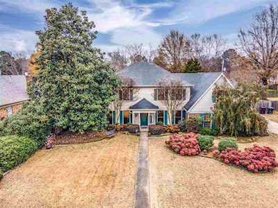 366 Oakleigh Dr Collierville, TN 38017