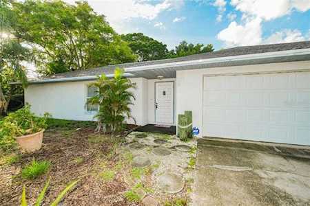 519 Mcarthur Ave Sarasota, FL 34243