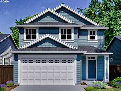 270 NE Arrowhead Dr #154 Estacada, OR 97023