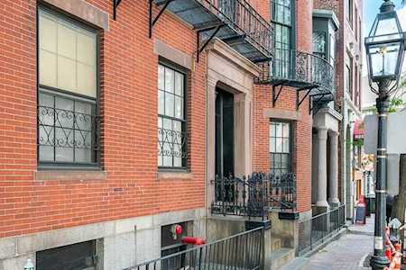 13 Bowdoin St #5C Boston, MA 02114