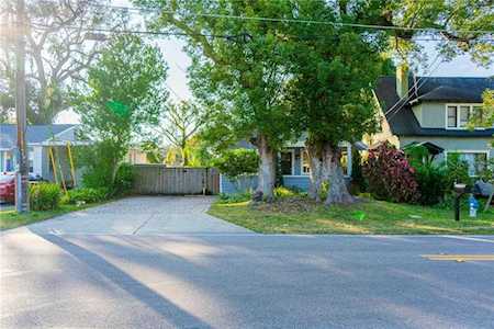2432 S Fern Creek Ave Orlando, FL 32806