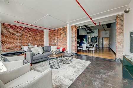 87 Peachtree St SW #209 Atlanta, GA 30303