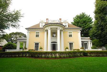 300 Kent Street #3 Brookline, MA 02446