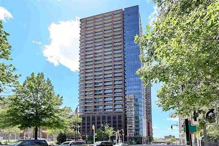 389 Washington St #8K Jersey City, NJ 07302