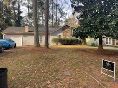 558 Burnt Creek Dr NW Lilburn, GA 30047