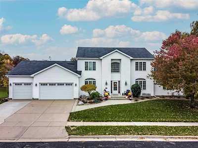 1717 Barberry Rd Stoughton, WI 53589