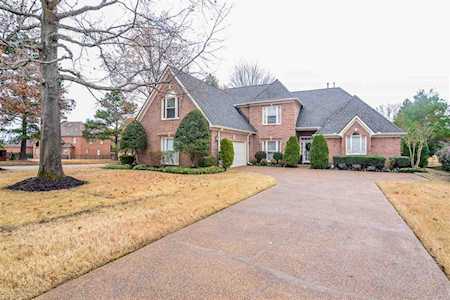 2482 Brotherwood Cv Collierville, TN 38017