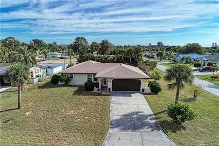 1249 Punta Nova TERRACE Englewood, FL 34223