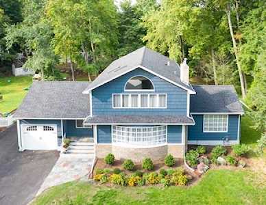 6 Carmel Road Andover, MA 01810