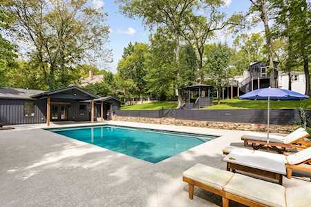 6437 Bresslyn Rd Nashville, TN 37205