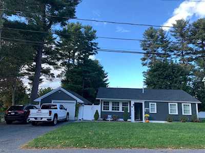 16 Chubb Rd Framingham, MA 01701
